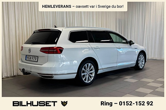 Volkswagen Passat 4 of 30