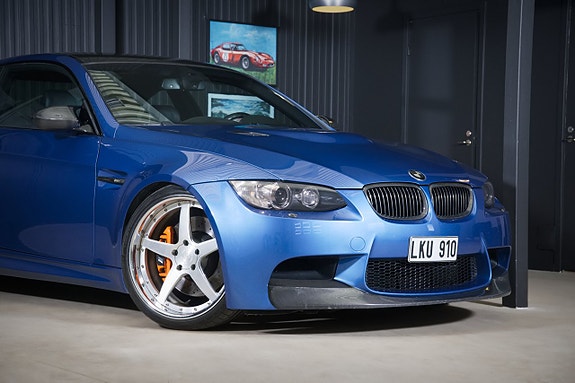 BMW M3 2 of 19
