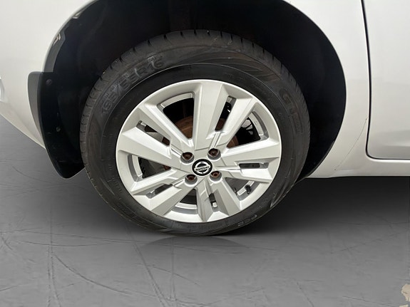 Nissan Micra 25 of 26