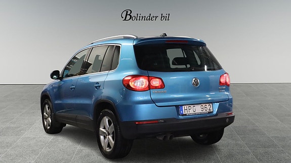 Volkswagen Tiguan 4 of 26