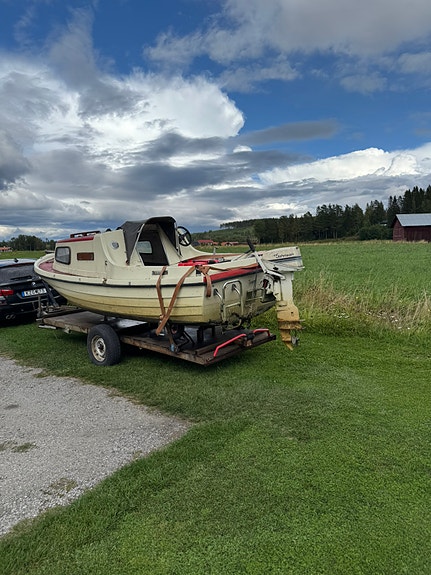 Crescent motorbåt / campingbåt 2 of 2