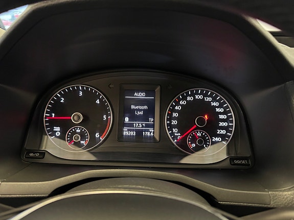 Volkswagen Caddy 9 of 12