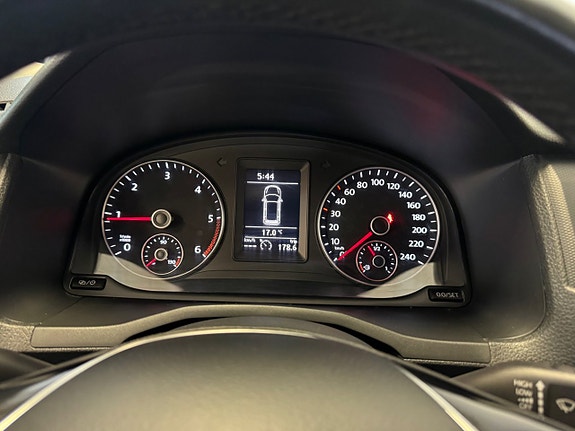 Volkswagen Caddy 7 of 12