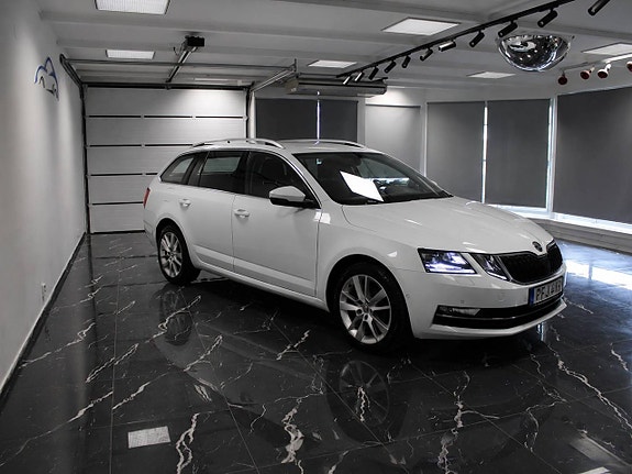 Skoda Octavia 3 of 16