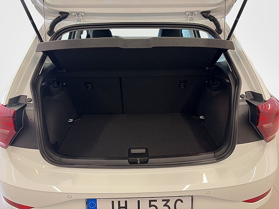 Volkswagen Polo 9 of 12