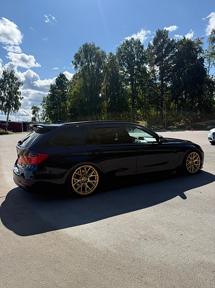 BMW 320d 5 of 15
