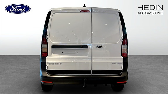 Ford Transit Connect 7 of 9