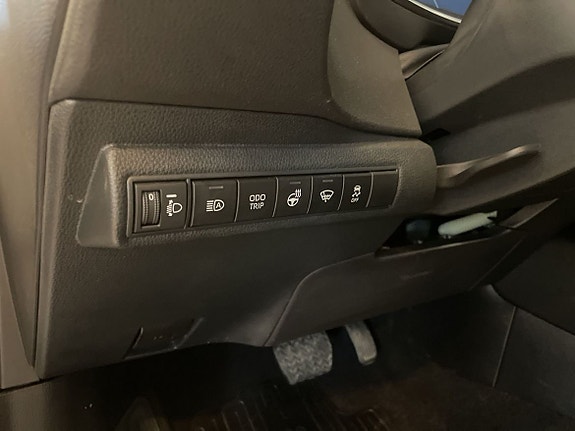 Toyota Corolla 13 of 15