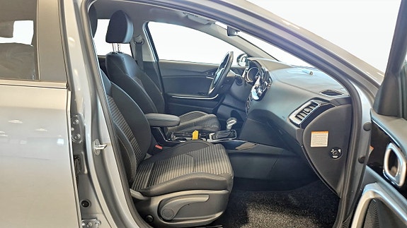 Kia Ceed 9 of 12