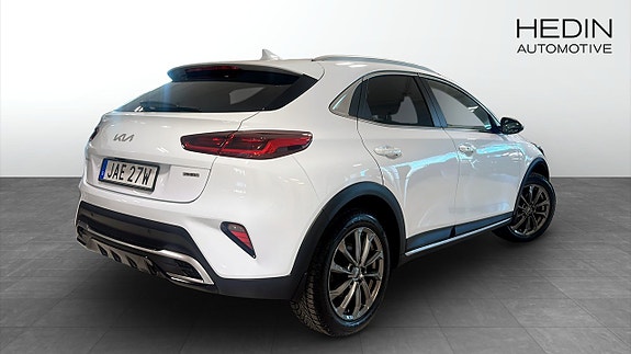 Kia XCeed 2 of 9