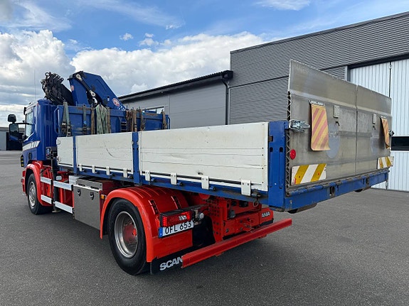 Scania P320 4x2 kranväxlare | Euro 6 | Kombiflak | lågmil 5 of 12