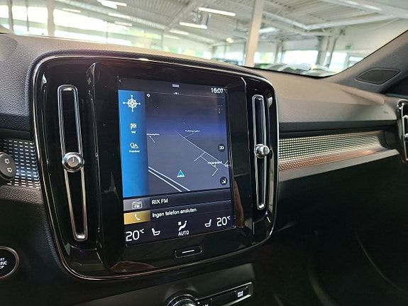 Volvo XC40 22 of 26