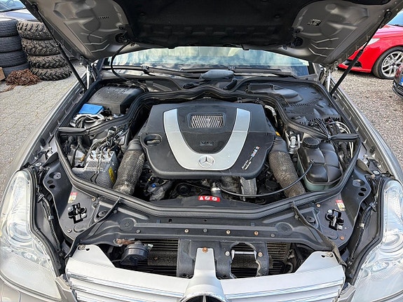 Mercedes-Benz CLS350 23 of 28