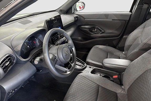 Toyota Yaris Cross 7 of 12