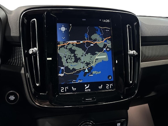 Volvo XC40 18 of 19