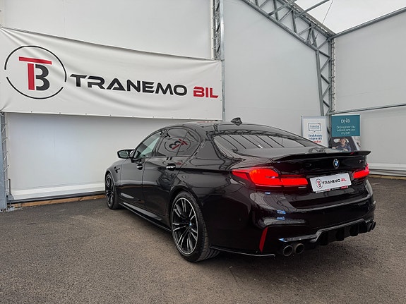 BMW M5 11 of 30