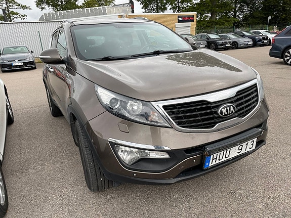Kia Sportage 2 of 5