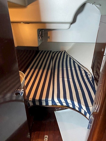 Beneteau First 41 S5 18 of 30