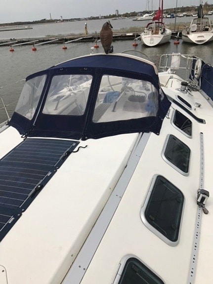 Beneteau First 41 S5 7 of 30