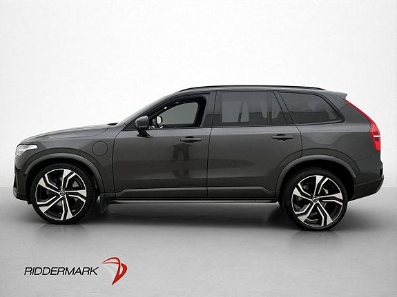 Volvo XC90 2 of 30