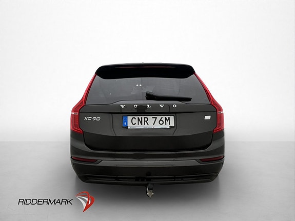 Volvo XC90 5 of 30