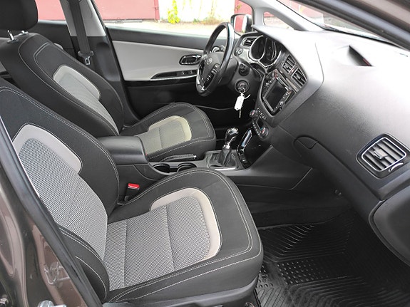 Kia Ceed 7 of 15
