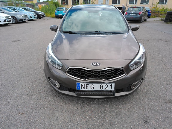 Kia Ceed 15 of 15