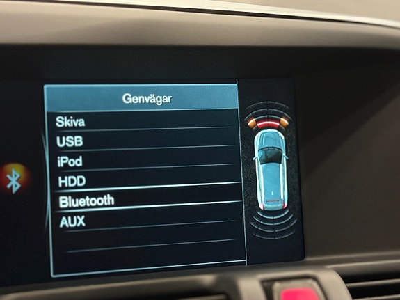 Volvo XC60 18 of 25