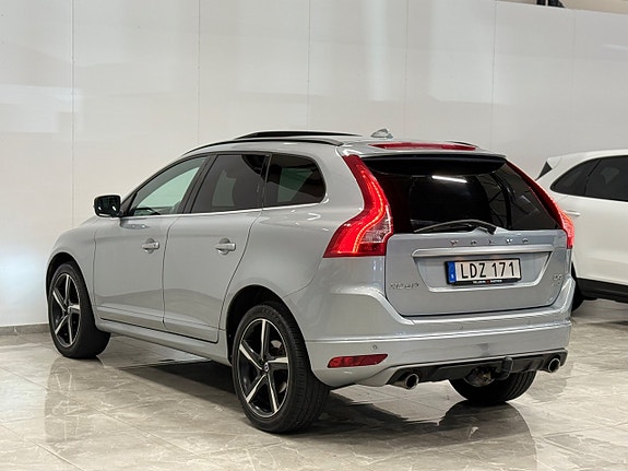 Volvo XC60 3 of 25