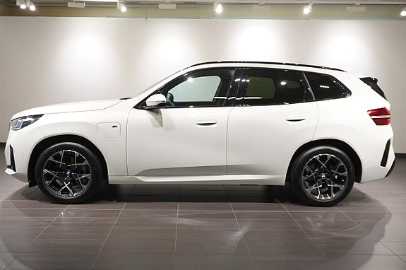 BMW X3 2 of 19