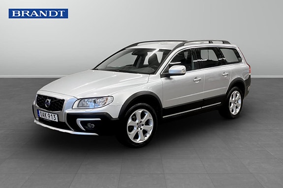 Volvo XC70 2 of 18