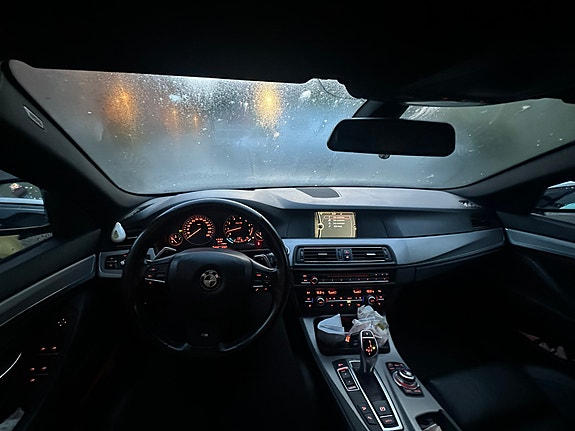 BMW 535i 4 of 5