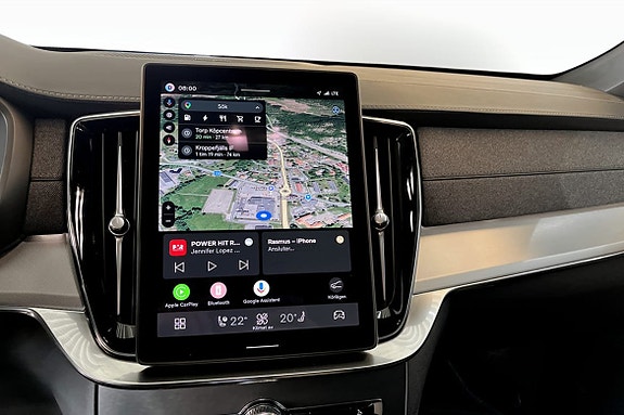 Volvo XC90 6 of 9