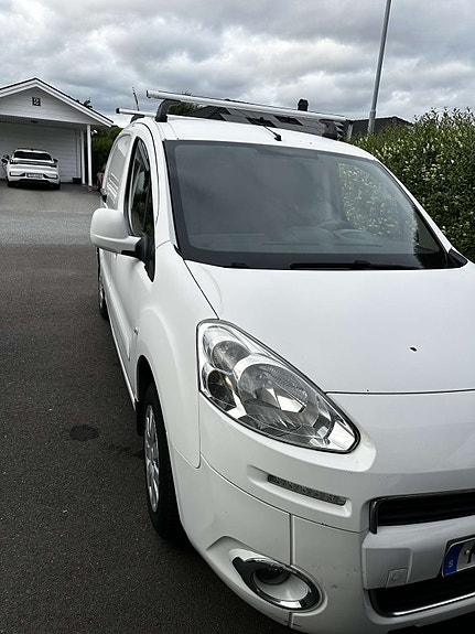 Peugeot Partner 9 of 12