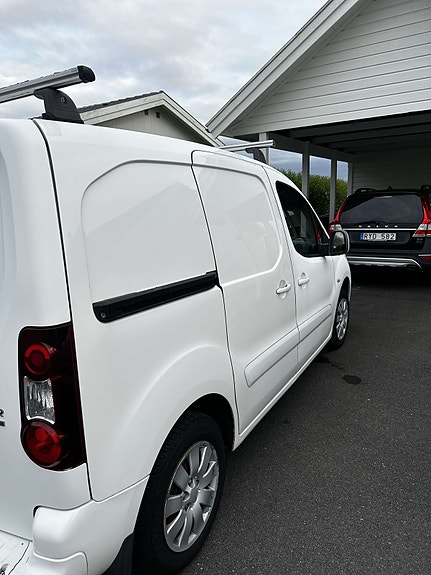 Peugeot Partner 4 of 12