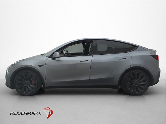 Tesla Model Y 5 of 30