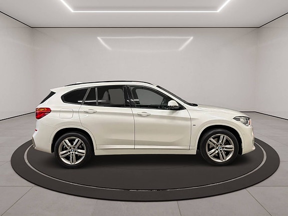BMW X1 8 of 30