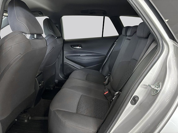 Toyota Corolla 9 of 18