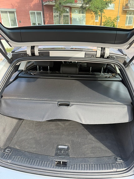 BMW 520i 12 of 18