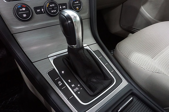 Volkswagen Golf I 16 of 21