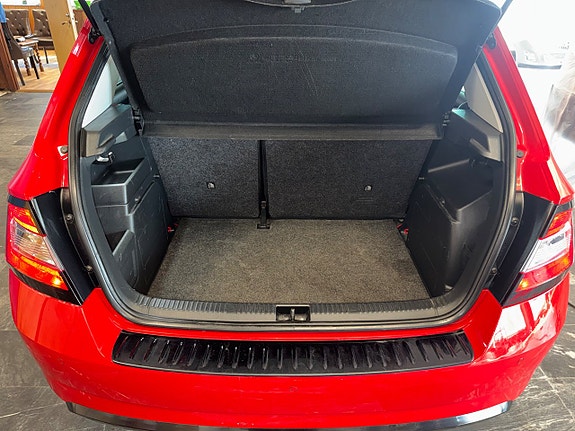 Skoda Fabia 12 of 18