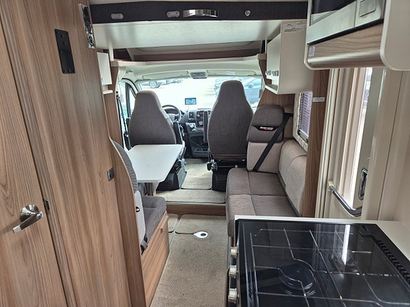 Swift SWIFT TOSCANE 694 QB 5-Sits 2.3D 150HK Husbil 9 of 21