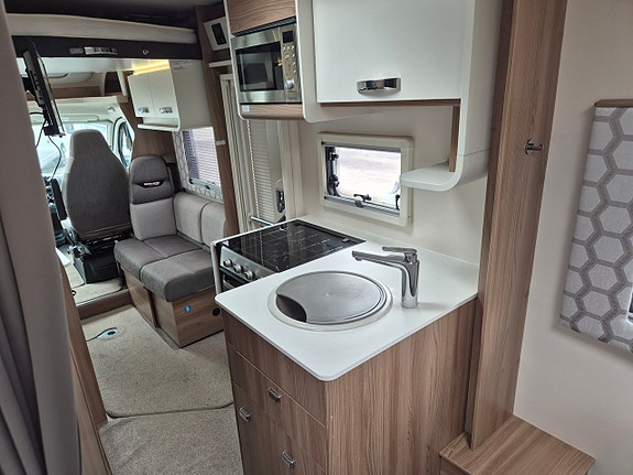Swift SWIFT TOSCANE 694 QB 5-Sits 2.3D 150HK Husbil 7 of 21