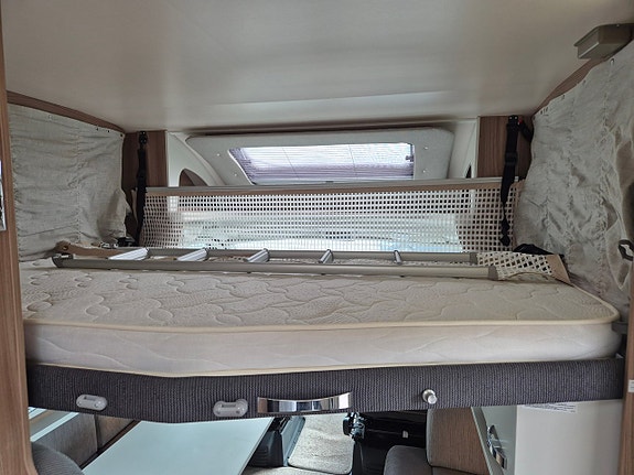 Swift SWIFT TOSCANE 694 QB 5-Sits 2.3D 150HK Husbil 16 of 21