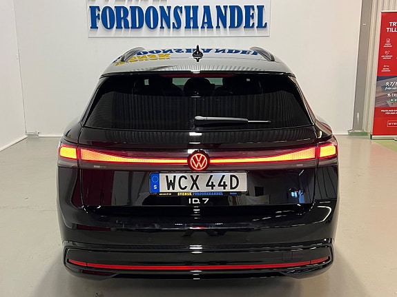 Volkswagen ID.7 7 of 30