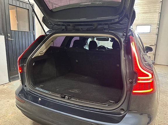 Volvo V60 12 of 17