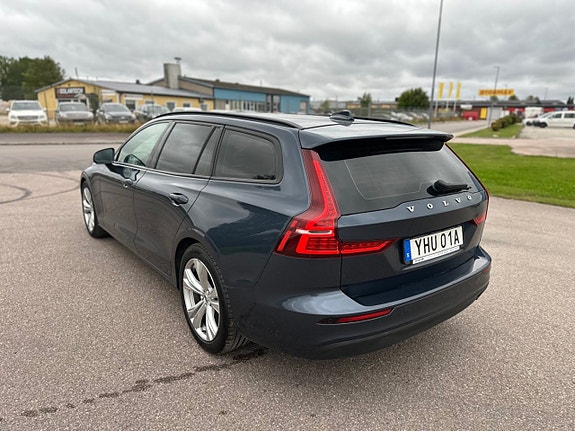 Volvo V60 5 of 19