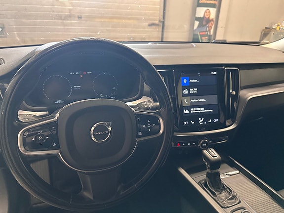 Volvo V60 9 of 17