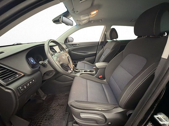 Hyundai Tucson 12 of 30