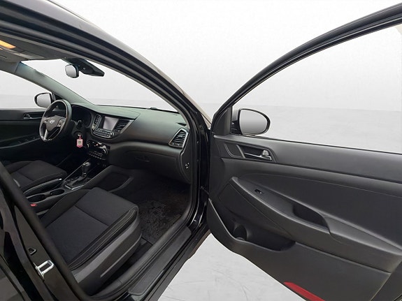 Hyundai Tucson 26 of 30